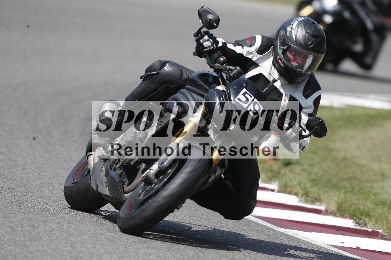 /Archiv-2025/49 26.08.2025 Cornu Master School ADR/blau-bleu/59